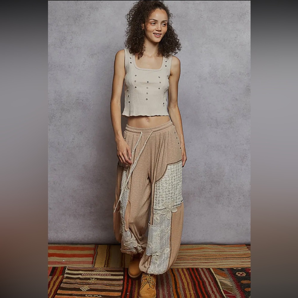 POL NWT Pattern Patchwork Detail Rib Knit Jogger Pants - Picture 5 of 5